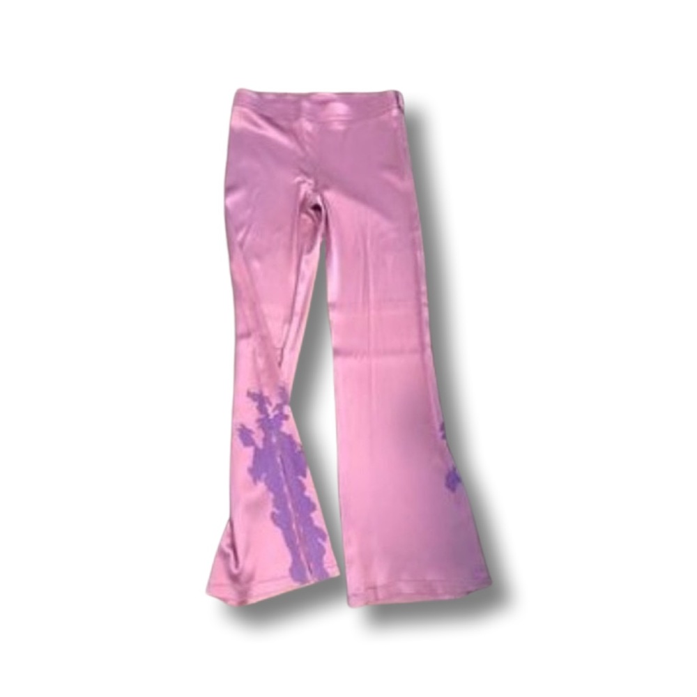 Silky-smooth Pants. 104 inseam. Size 3; 32 inch waist.